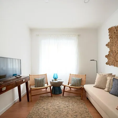 Belem Light Filled With Patio, By Timecooler Apartament *