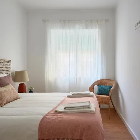 Belem Light Filled With Patio, By Timecooler Apartament
