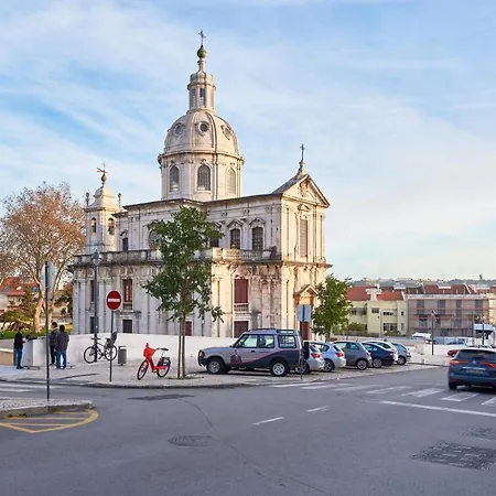 Belem Light Filled With Patio, By Timecooler Апартаменты Лиссабон